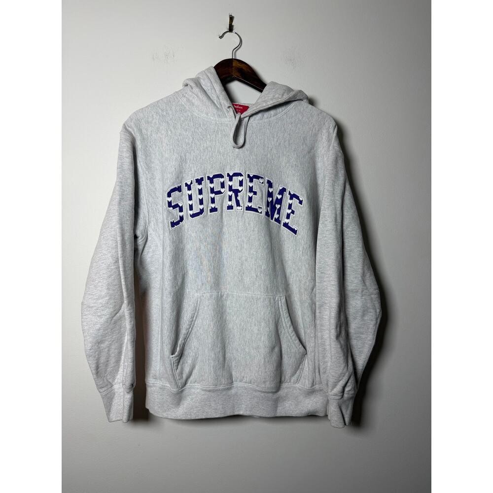 Supreme Hearts Arc Hooded Sweatshirt 'Ash Grey'